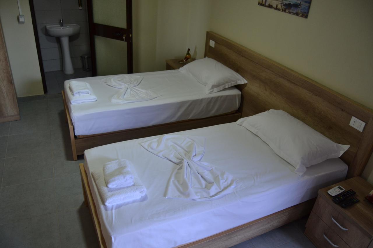Hotel Durres Hill Side Beach מראה חיצוני תמונה
