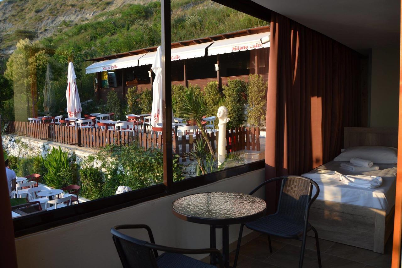 Hotel Durres Hill Side Beach מראה חיצוני תמונה